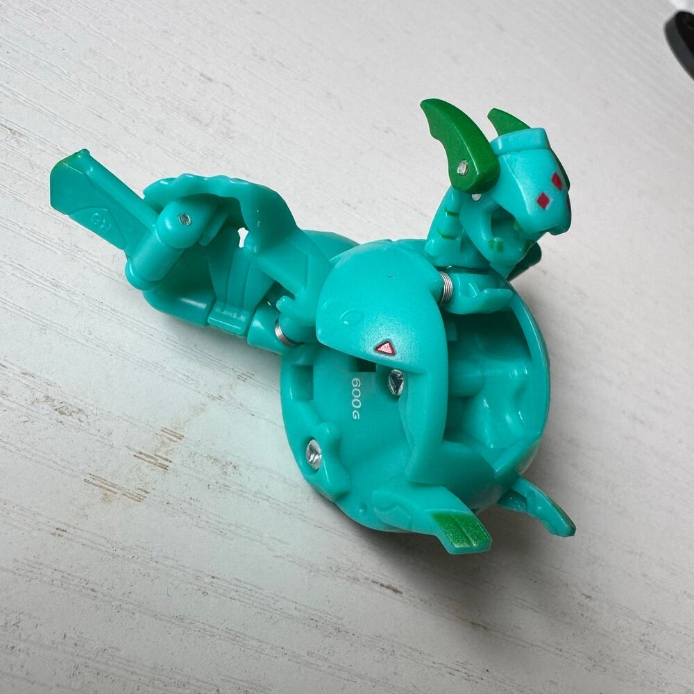BAKUGAN Foxbat 600g Green Ventus NEW VESTROIA B1 (Green and Blue)
